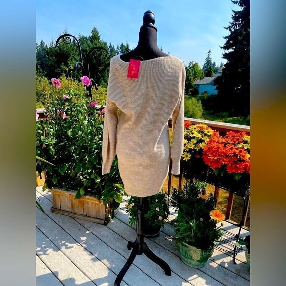 Taupe woven sweater dress - Picture 3 of 6